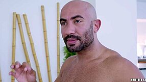 Interracial porn featuring two stunning pornstars: Natasha Rios and Felipe coûta